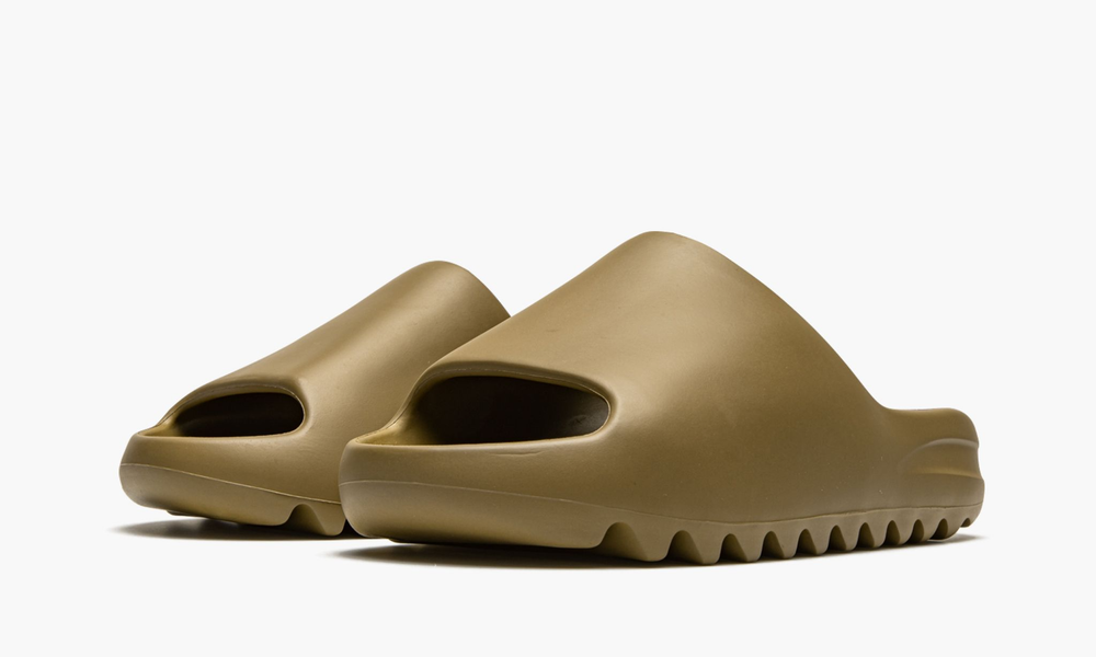 Yeezy Slide "Core"