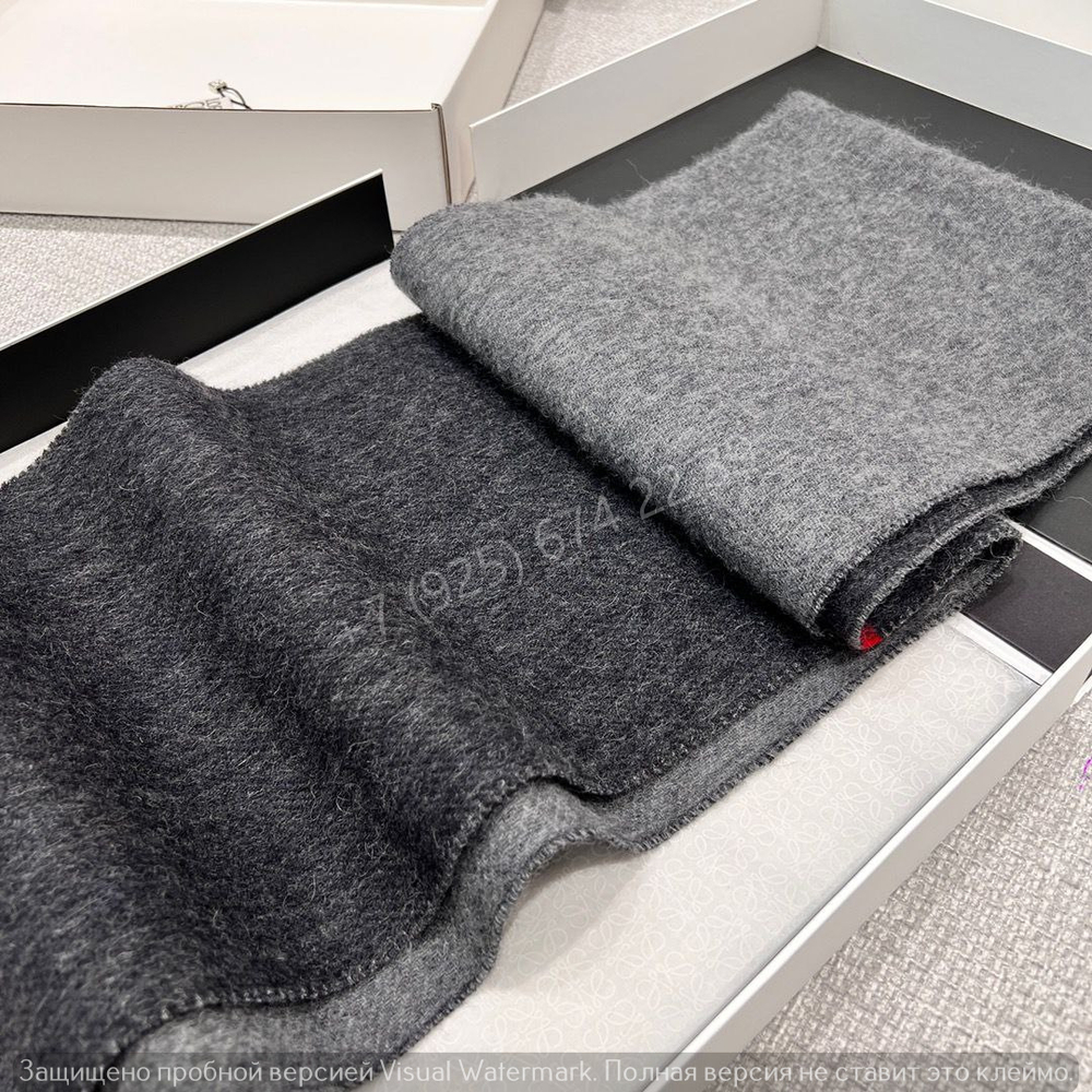 Шарф Loewe