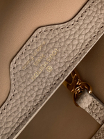 Louis Vuitton Capucines BB