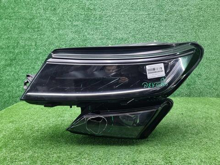 Фара левая Skoda Kodiaq (2016-2022) LED