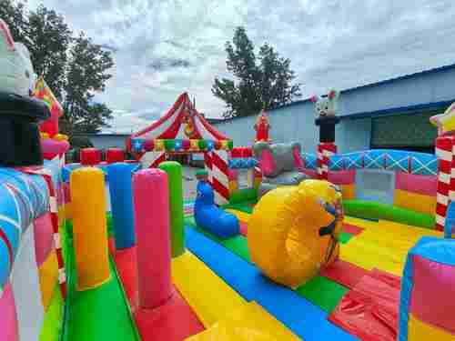 Коммерческий надувной батут «Парк развлечений 2» 10*6*6 м