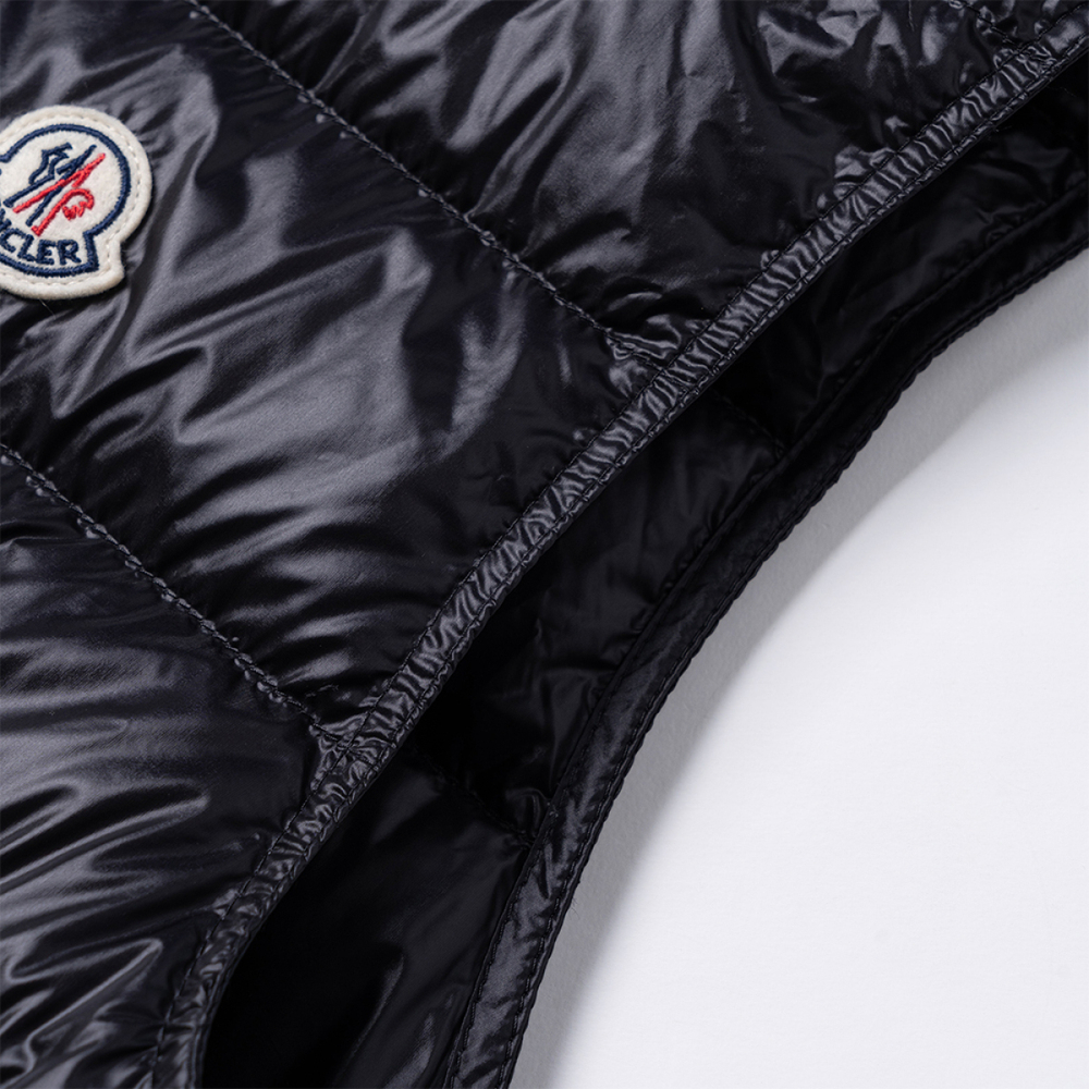 Куртки Moncler SS20 Gui, 1A1070053029999