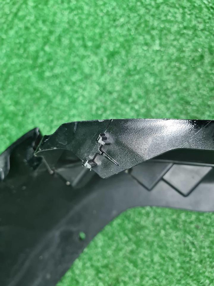 Юбка заднего бампера Toyota Land Cruiser 300 21-нв