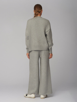 Женский трикотажный костюм-тройка серый с кардиганом