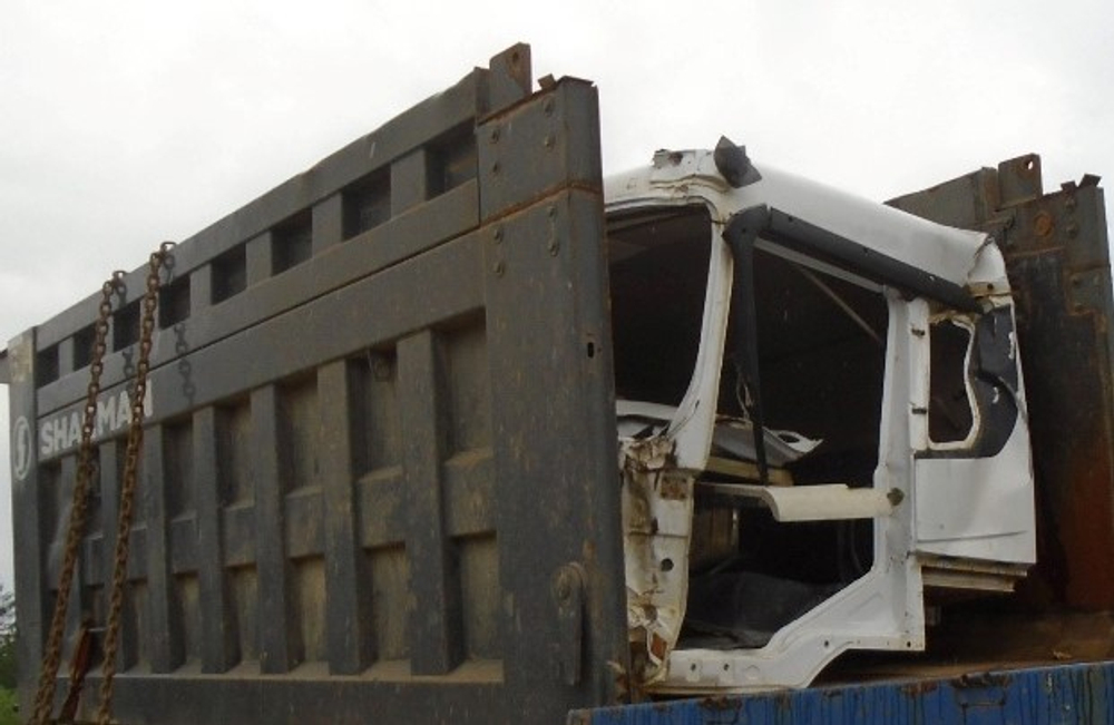 Shacman (Shaanxi) SX* 6x4 Самосвал SX32586V384 (Дизельный, 11,6 л, 423 л.с., МТ)