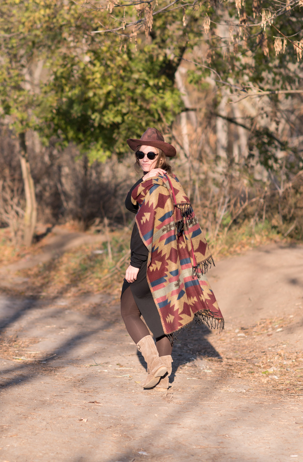 Накидка с этническим геометрическим рисунком Навахо