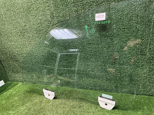 Стекло двери переднее левое Tank 500 (2021-н.в.)