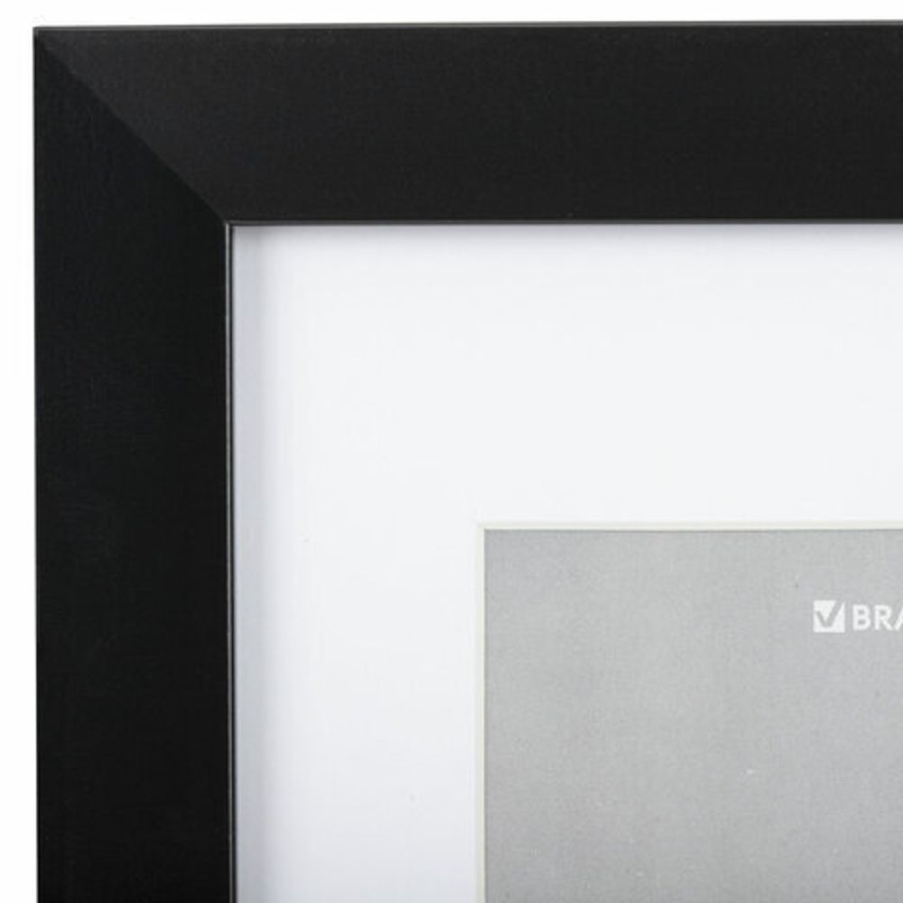 Рамка 15х21 см с паспарту 10х15 см небьющаяся, багет 20 мм, пластик, BRAUBERG "New Age", черная, 391273