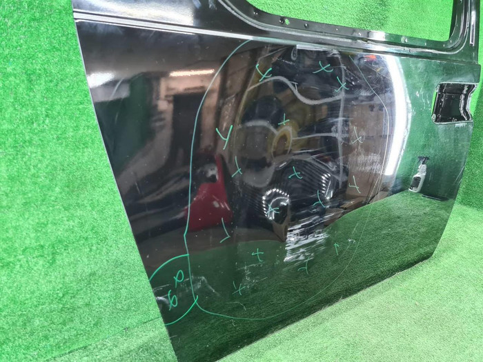 Дверь сдвижная правая Hyundai Staria (2021-н.в.)