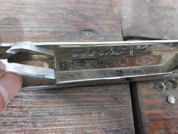 Молдинг переднего бампера правый LADA Vesta 22-нв Б/У Оригинал 8450040050