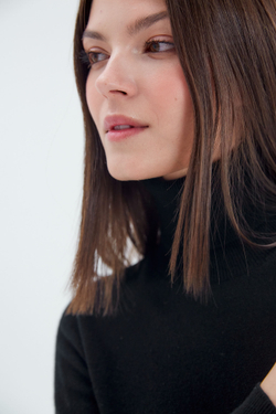 Водолазка из шерсти и кашемира черный