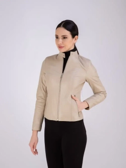 Кожаная куртка короткая на молнии демисезон