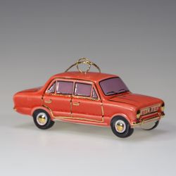 Фарфоровая ёлочная игрушка автомобиль Копейка