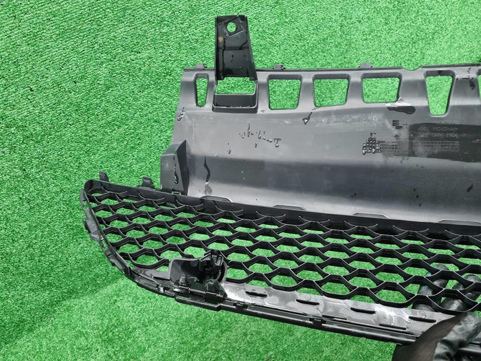 Решетка перед. бампера Mercedes GLS x167 19-24 AMG