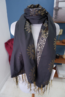 Палантин Rima c принтом