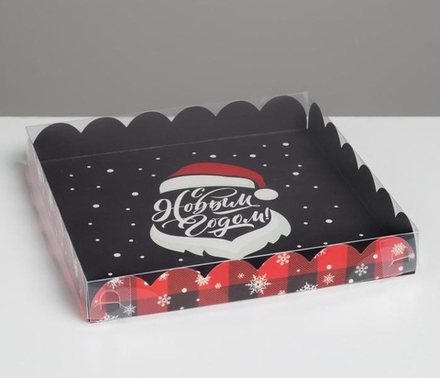 Коробка для десертов с окном 21*21*3см