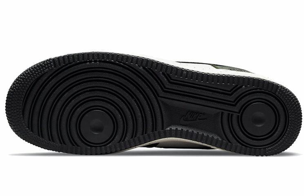 Кроссовки Nike Air Force 1 Low Gore-Tex "Escape"