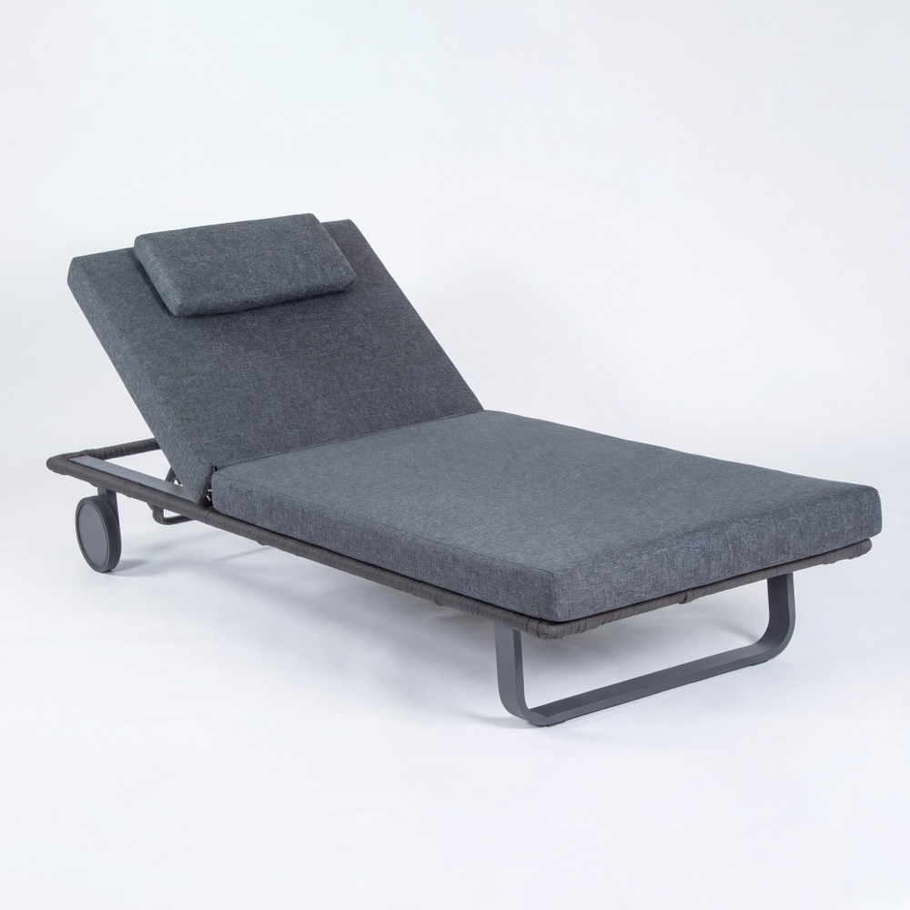 Шезлонг Ideal Patio КОСТА С на колесах, каркас карбон, матрас маренго (с подушкой)