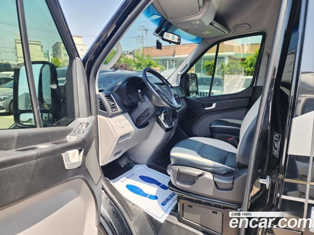 Hyundai Solati 15인승 (05.2021)