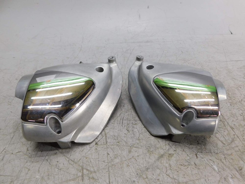 крышки боковые Honda X4 SC38