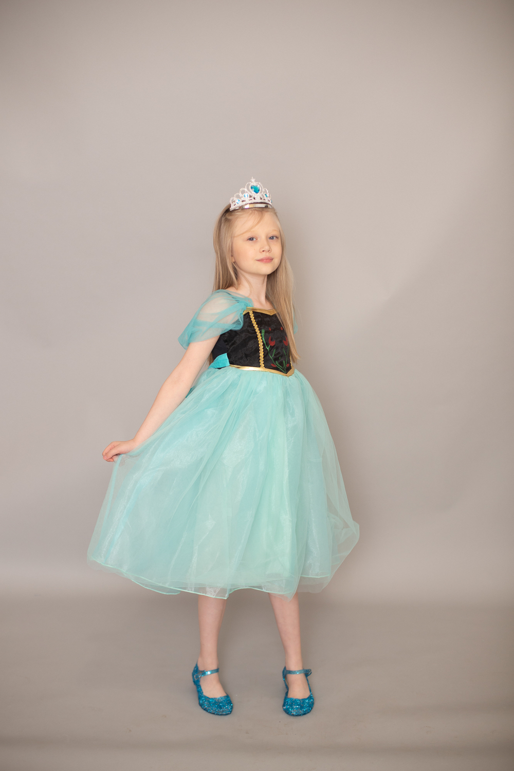 платье анны холодное сердце 2