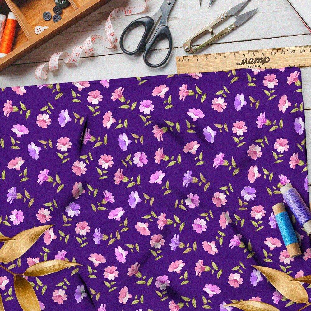 Ткань дюспо мягкие цветы на фиолетовом фоне