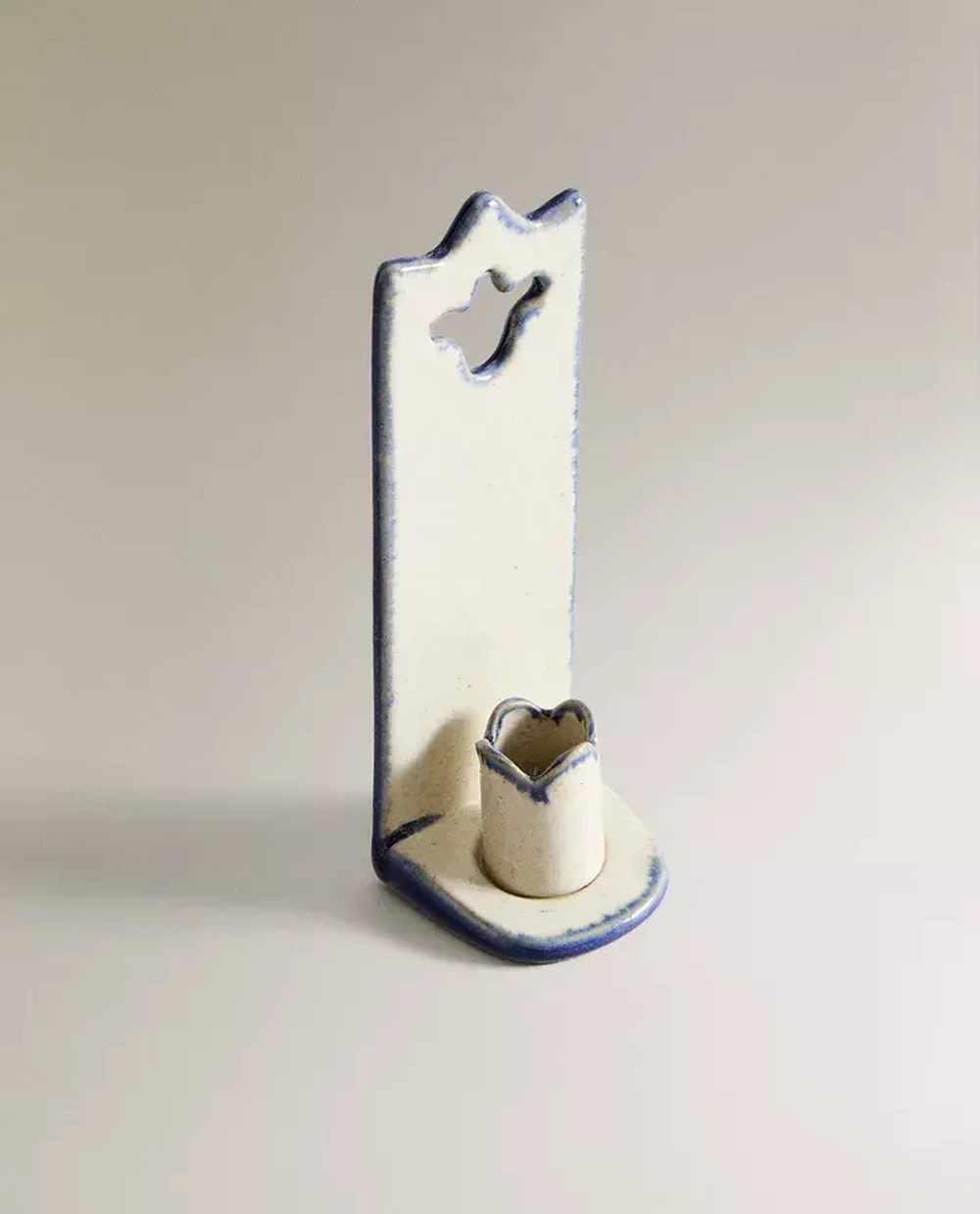 ZARA HOME ПОДСВЕЧНИК ИЗ КЕРАМИКИ С КОНТРАСТНОЙ КРОМКОЙ, ЭКРЮ