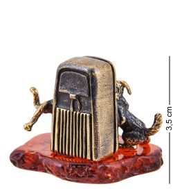 Народные промыслы AM-3716 Фигурка «Собаки Западня» (латунь, янтарь)