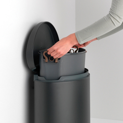 Мусорный бак с педалью 40л FB Brabantia Минерально-графитовый