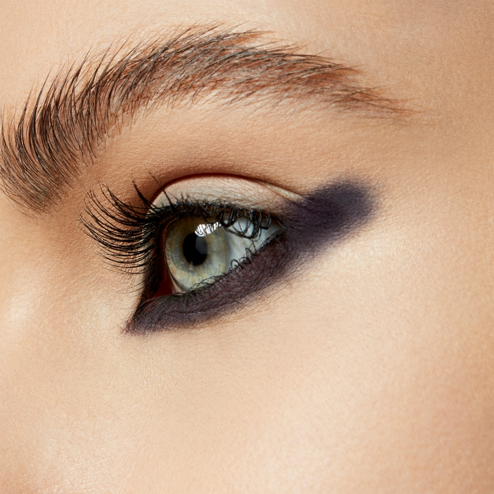 MAC Cosmetics Powder Kiss Soft Matte Eye Shadow - Тушь для ресниц оттенок It's Vintage, 1 g