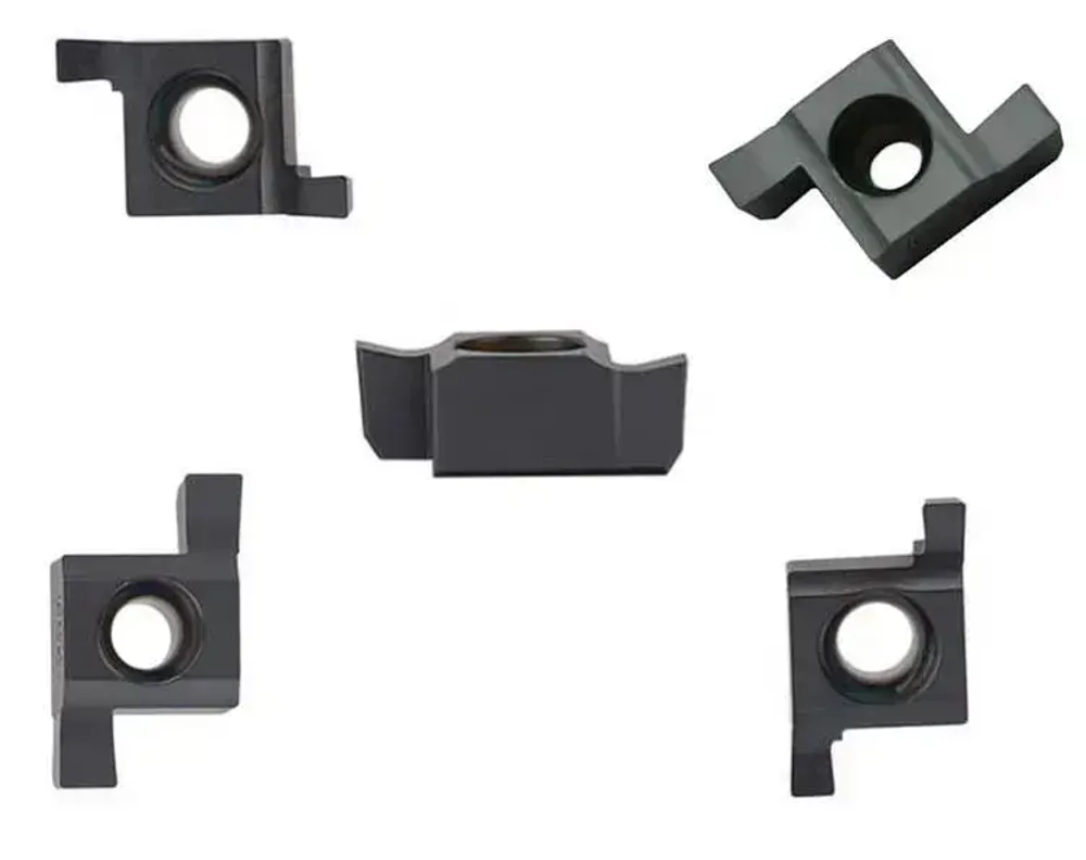 8GR 200 LDA пластина отрезная, канавочная (1 шт.) DESKAR