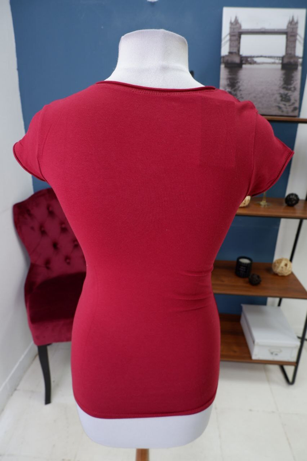 Футболка базовая бордо 42-44  размер