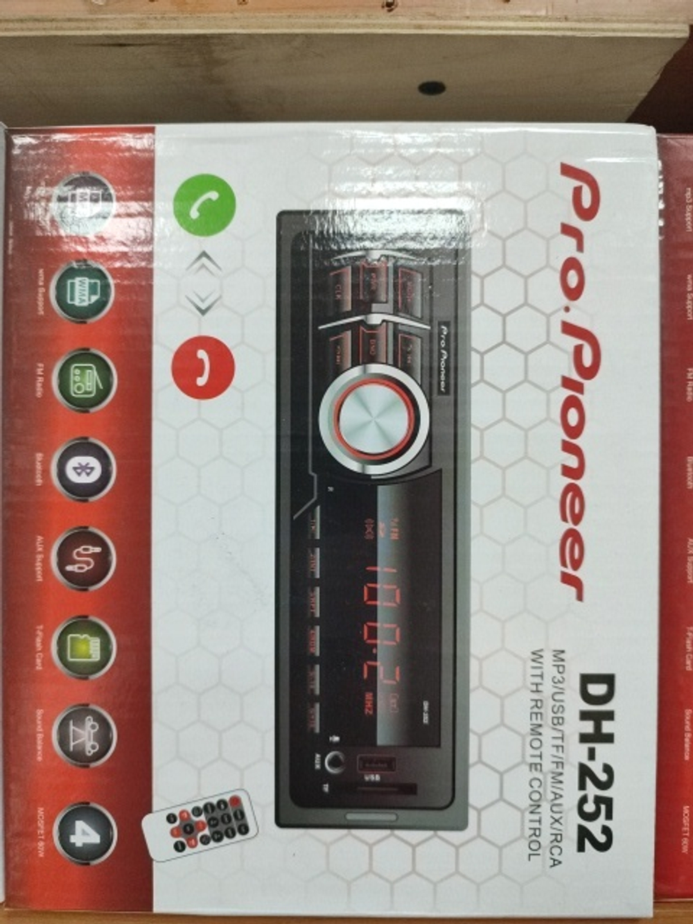 Автомагнитола Pioneer DH-252BT