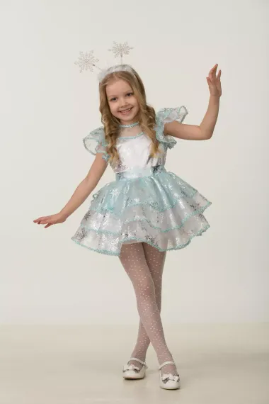 Карнавальный костюм Снежинка Снежана, размер 104-52, Батик (5238-104-52)