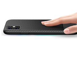 Тонкий чехол на iPhone 11 стиль карбон, серии Fit от Caseport