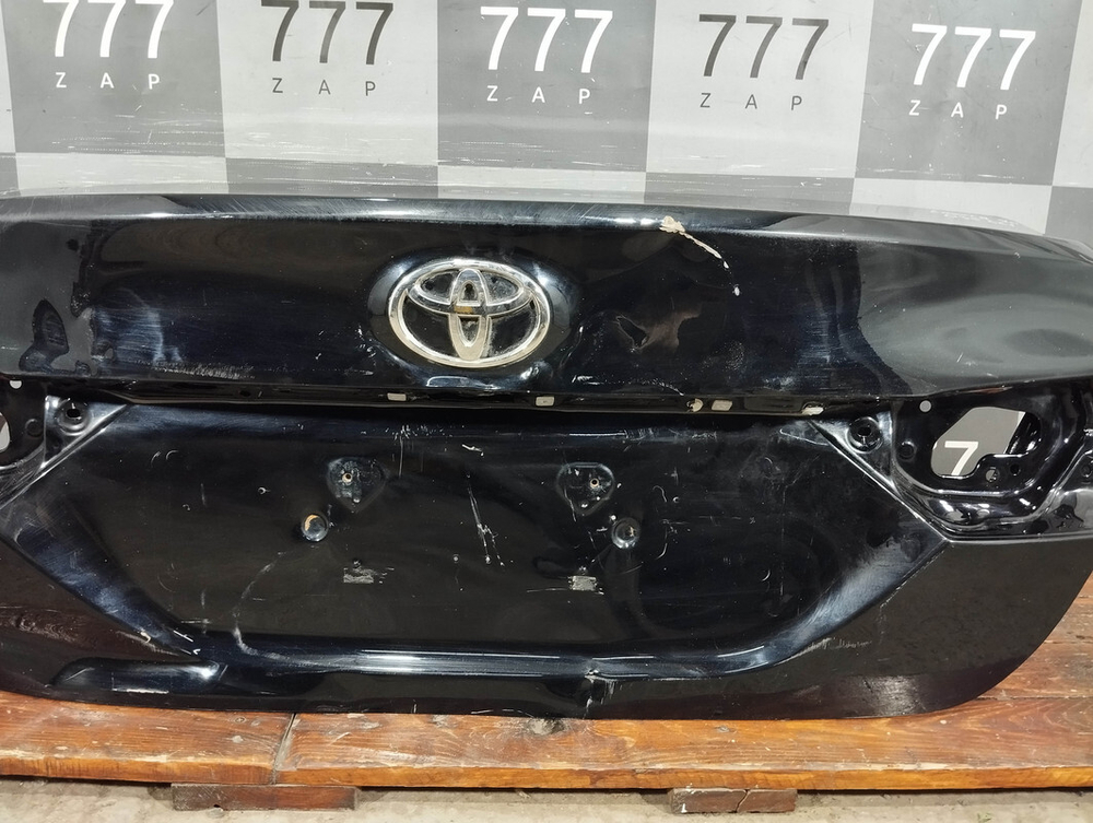 Крышка багажника Toyota Camry (XV70) 17-нв Б/У Оригинал 6440106F70