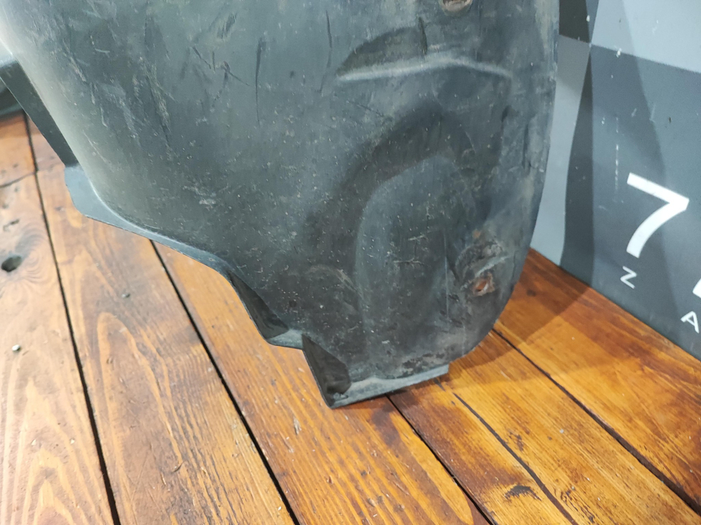 Подкрылок задний правый BMW X5 (E53) 00-07 Б/У Оригинал 51718403060