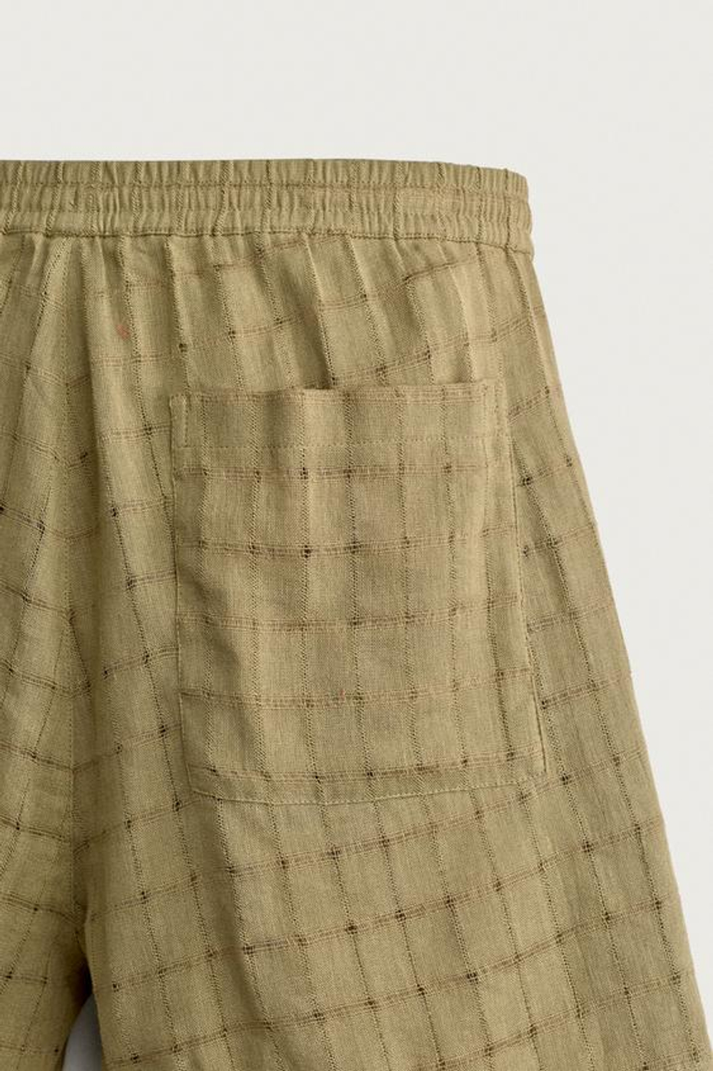 ZARA ШОРТЫ ИЗ ЖАККАРДА В КЛЕТКУ ИЗ ЛЬНА И ХЛОПКА, СВЕТЛЫЙ ХАКИ