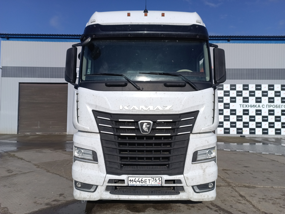 КамАЗ 54901 4x2 Седельный тягач 54901-054-94 (Дизельный, 11,9 л, 450 л.с., АТ)