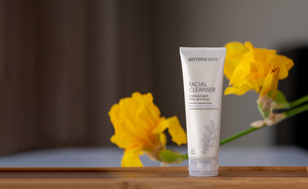 Очищающий гель для лица doTERRA Essential Skin Care Facial Cleanser, 118 мл