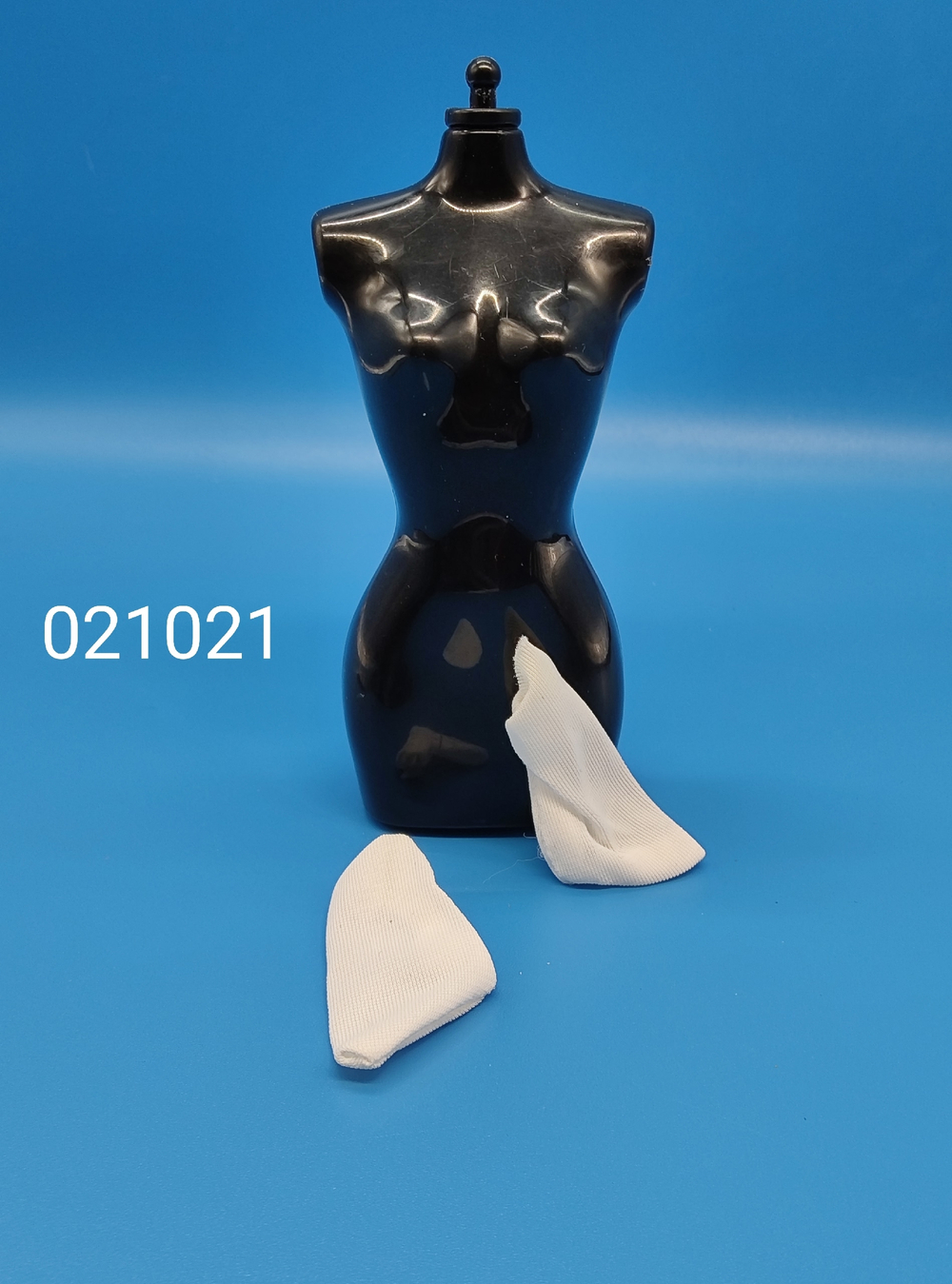 Аксессуар для куклы Барби винтаж - носки 021021