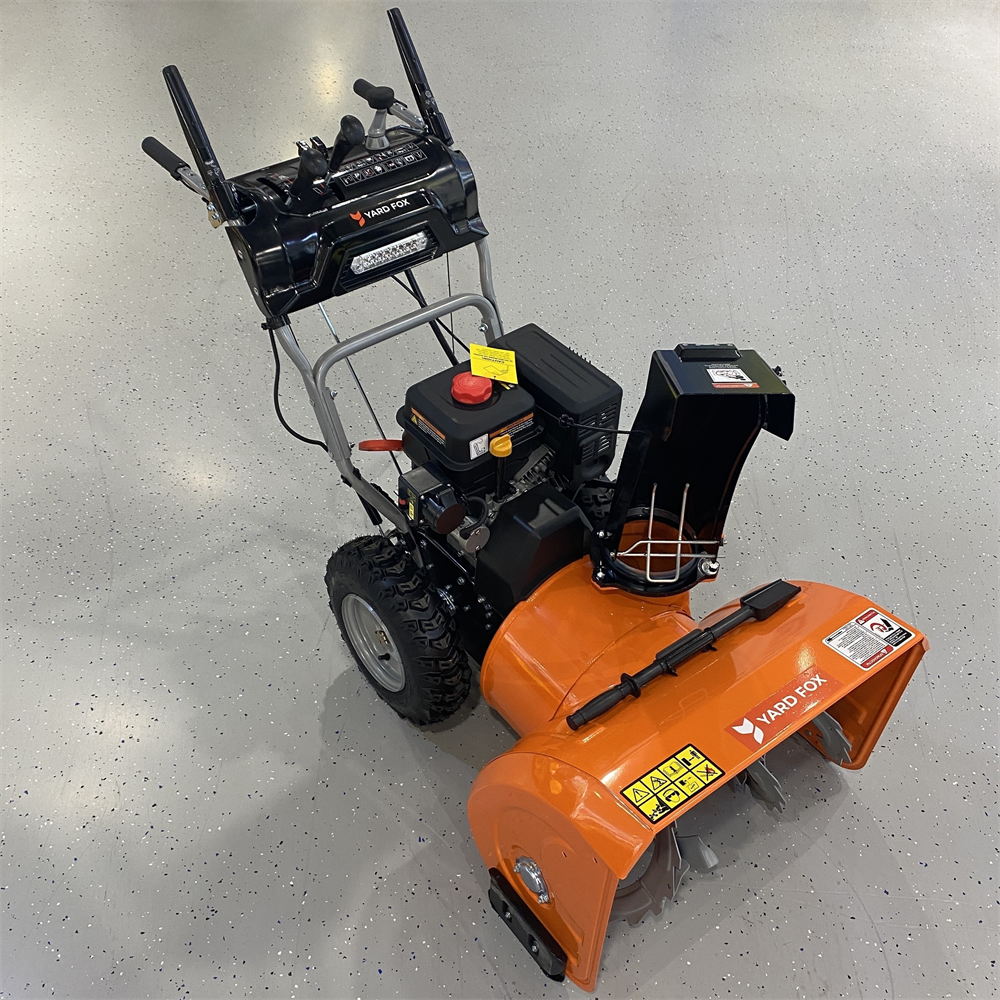 СНЕГОУБОРЩИК YARD FOX 7154E