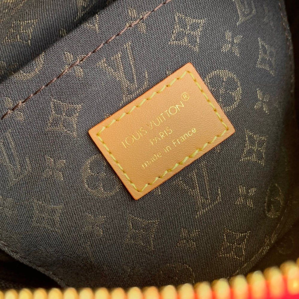 Louis Vuitton Express PM