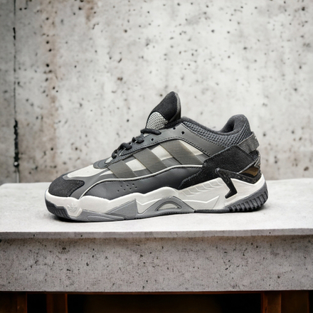 Adidas Niteball • Black