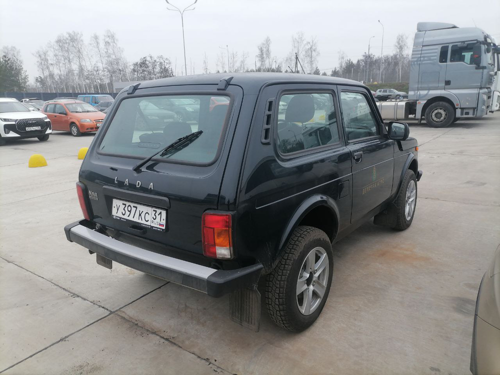 LADA 4X4 Luxe 1.7 5MT