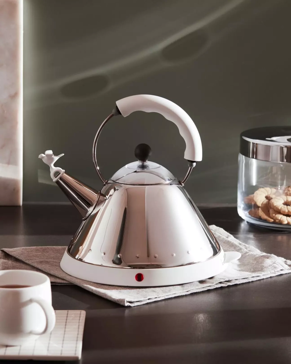 Alessi - Чайник Рекс 2л. / артикул   9093REX B  / GTIN 8003299392247