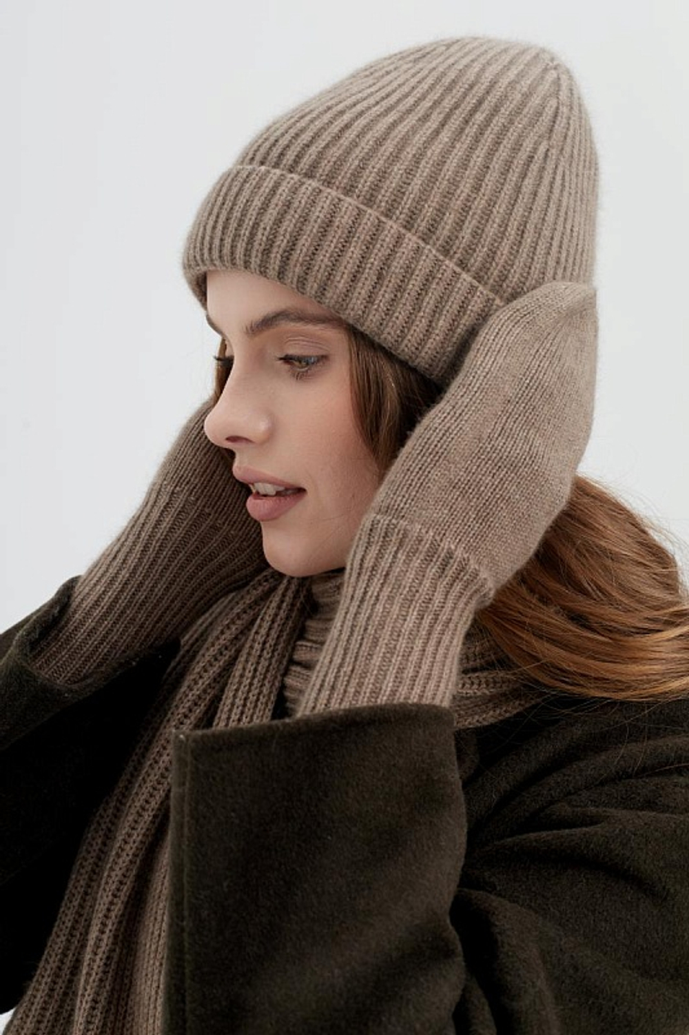 Варежки В805-29 темно-бежевые