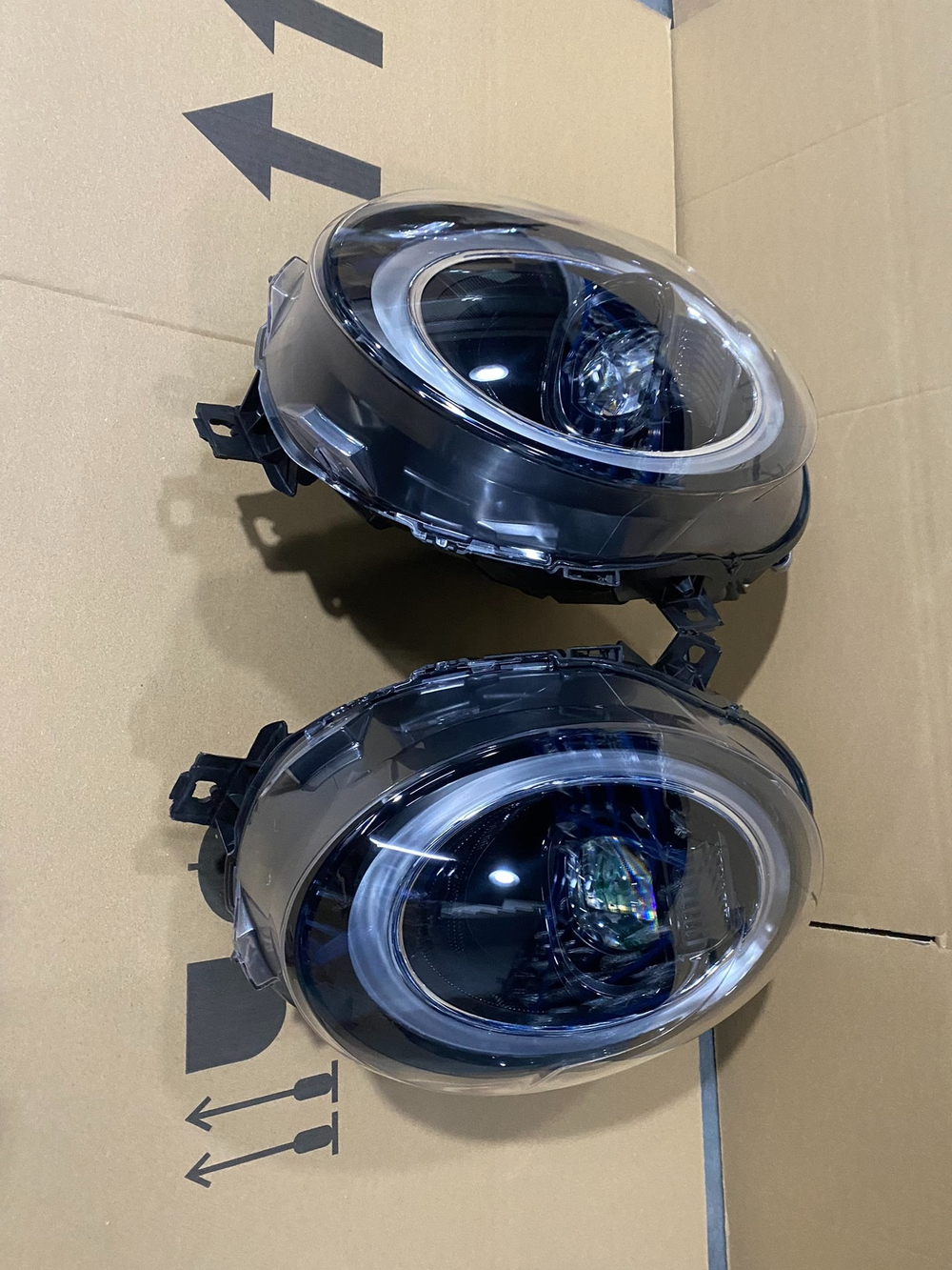 Оригинальный передний правый LED фара BMW Mini F56