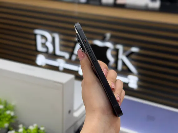Б/У Телефон Apple iPhone 15 128Gb Black 90% (T4DP2CY7HG)