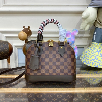 Louis Vuitton Alma BB